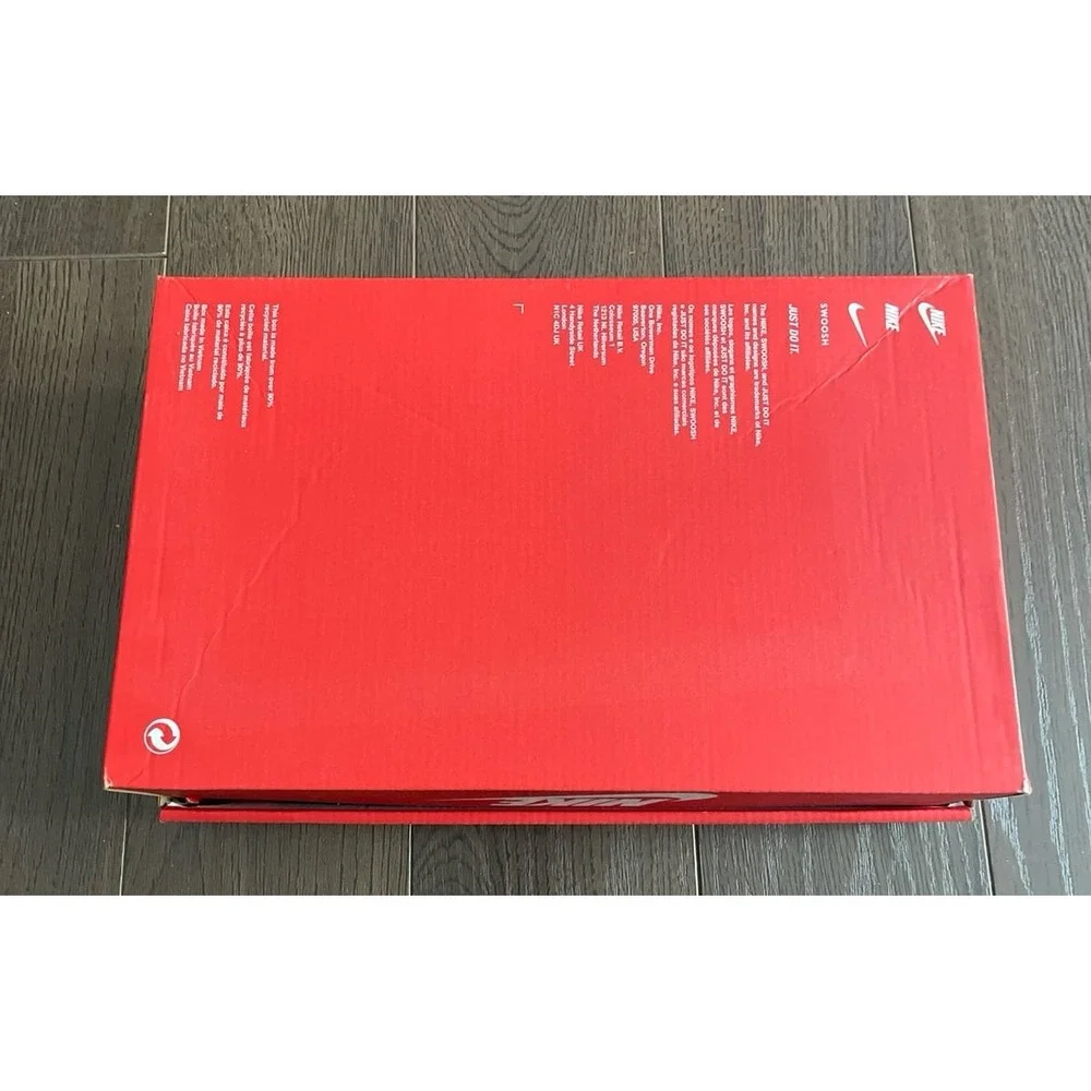 Nike empty shoe box‎